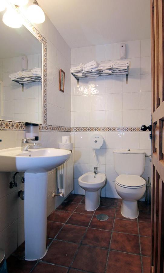 Hotel Rural Los Abuelos Montemayor de Pililla Eksteriør bilde