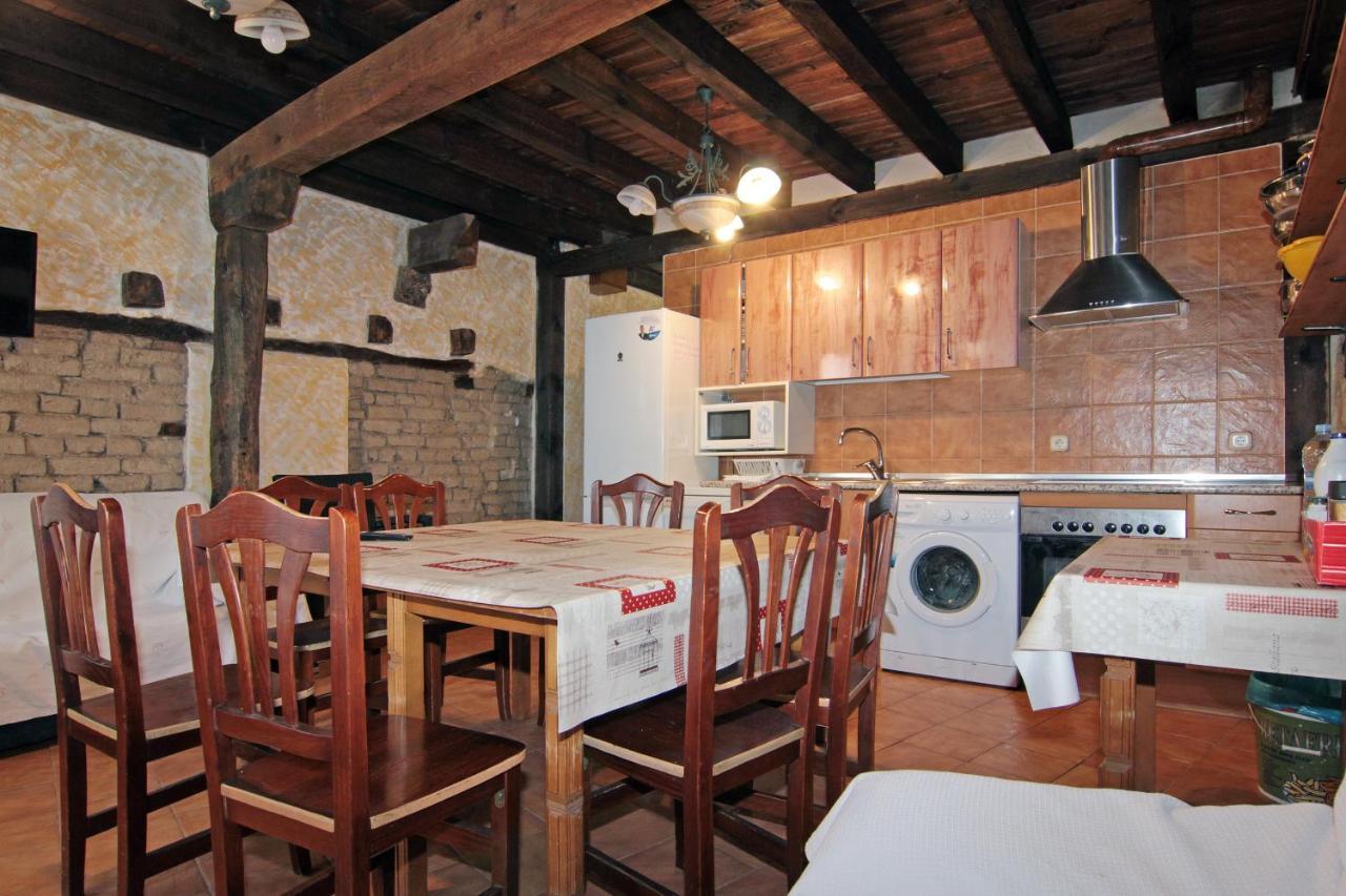 Hotel Rural Los Abuelos Montemayor de Pililla Eksteriør bilde