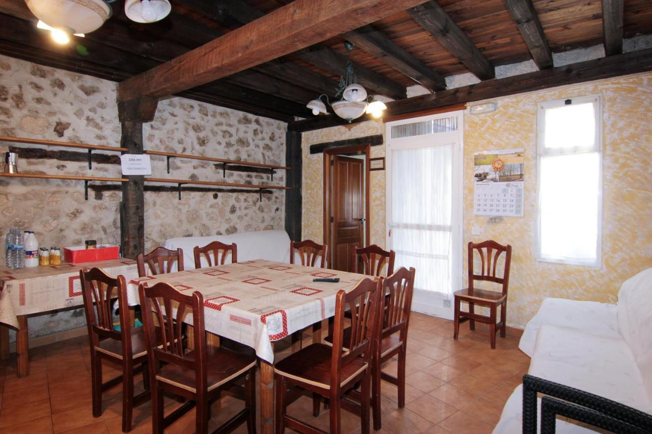 Hotel Rural Los Abuelos Montemayor de Pililla Eksteriør bilde