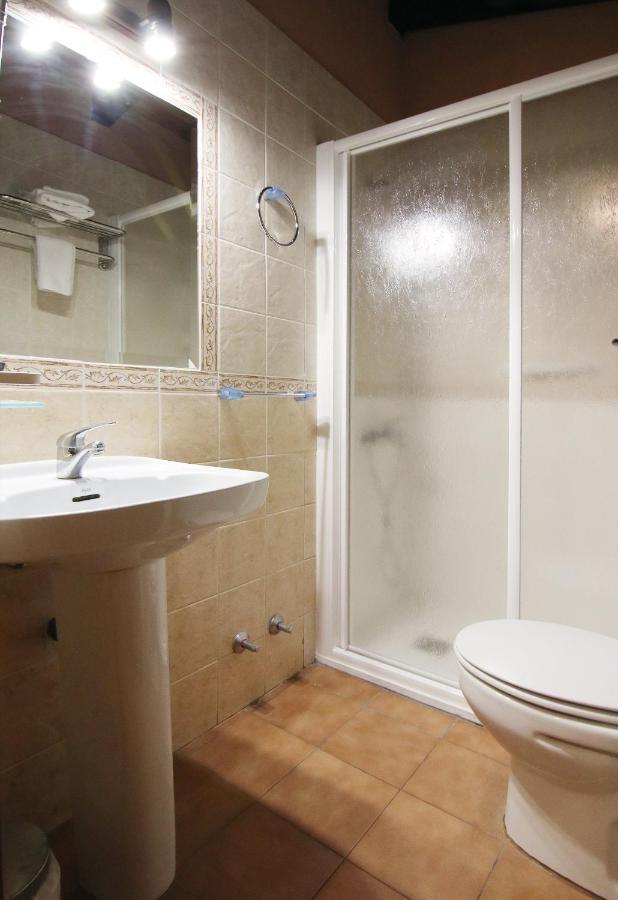 Hotel Rural Los Abuelos Montemayor de Pililla Eksteriør bilde