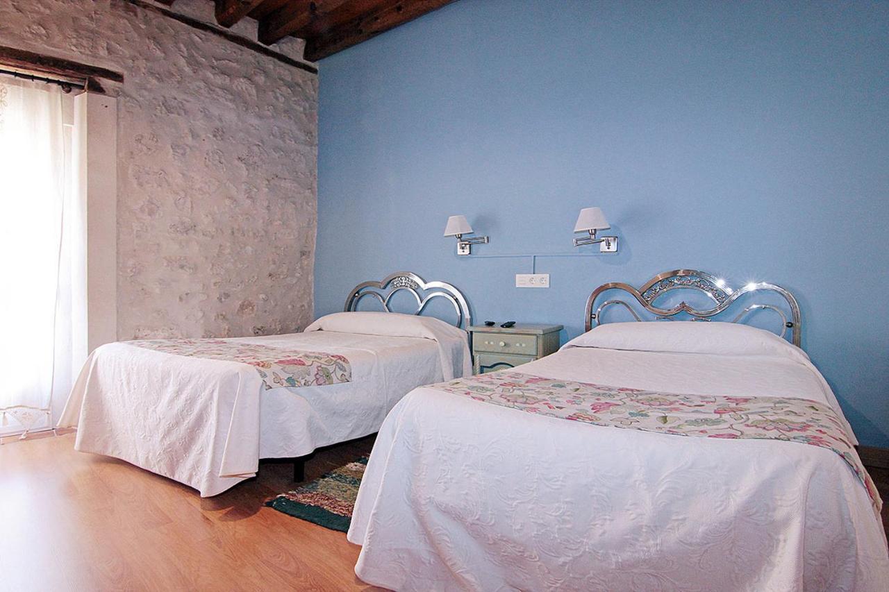 Hotel Rural Los Abuelos Montemayor de Pililla Eksteriør bilde